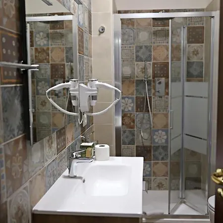 Casa Madeo Bed & Breakfast 3*