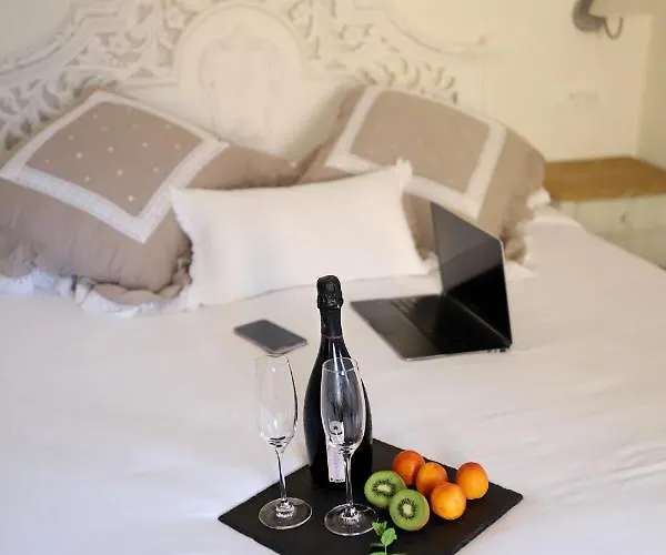 住宿加早餐酒店 Casa Madeo 3*